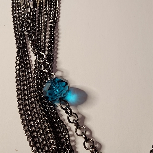 Simple yet Busy and Sexy Layered Chain Necklace . 36 inches - Picture 4 of 12